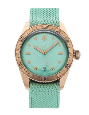 Parcourez notre sélection de montres automatiques de marques prestigieuses telles que Blancpain, Bell & Ross, Breitling et Rolex.